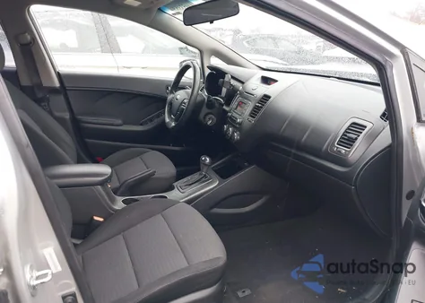 2014 Kia Forte Lx z USA, uszkodzony, nr VIN KNAFX4A65E5163721